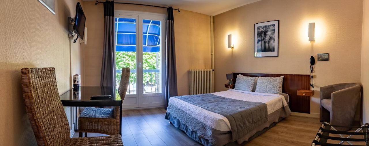 Hotel Christina Шатору Экстерьер фото