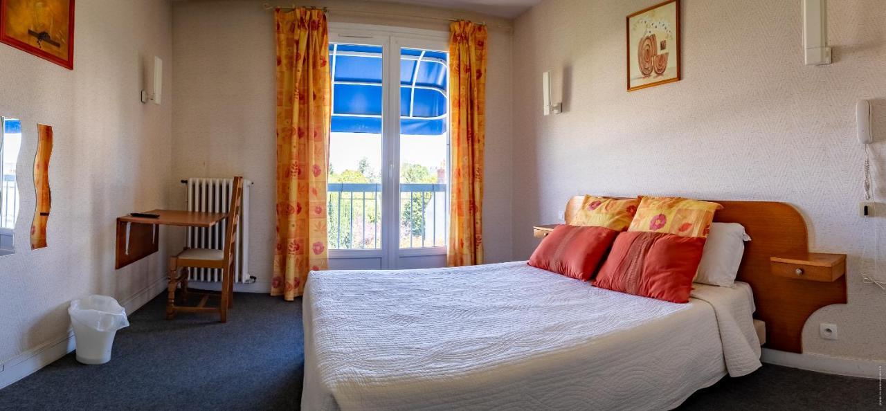 Hotel Christina Шатору Экстерьер фото