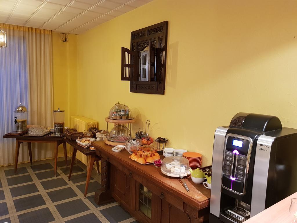 Hotel Christina Шатору Экстерьер фото