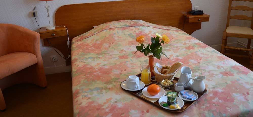 Hotel Christina Шатору Экстерьер фото